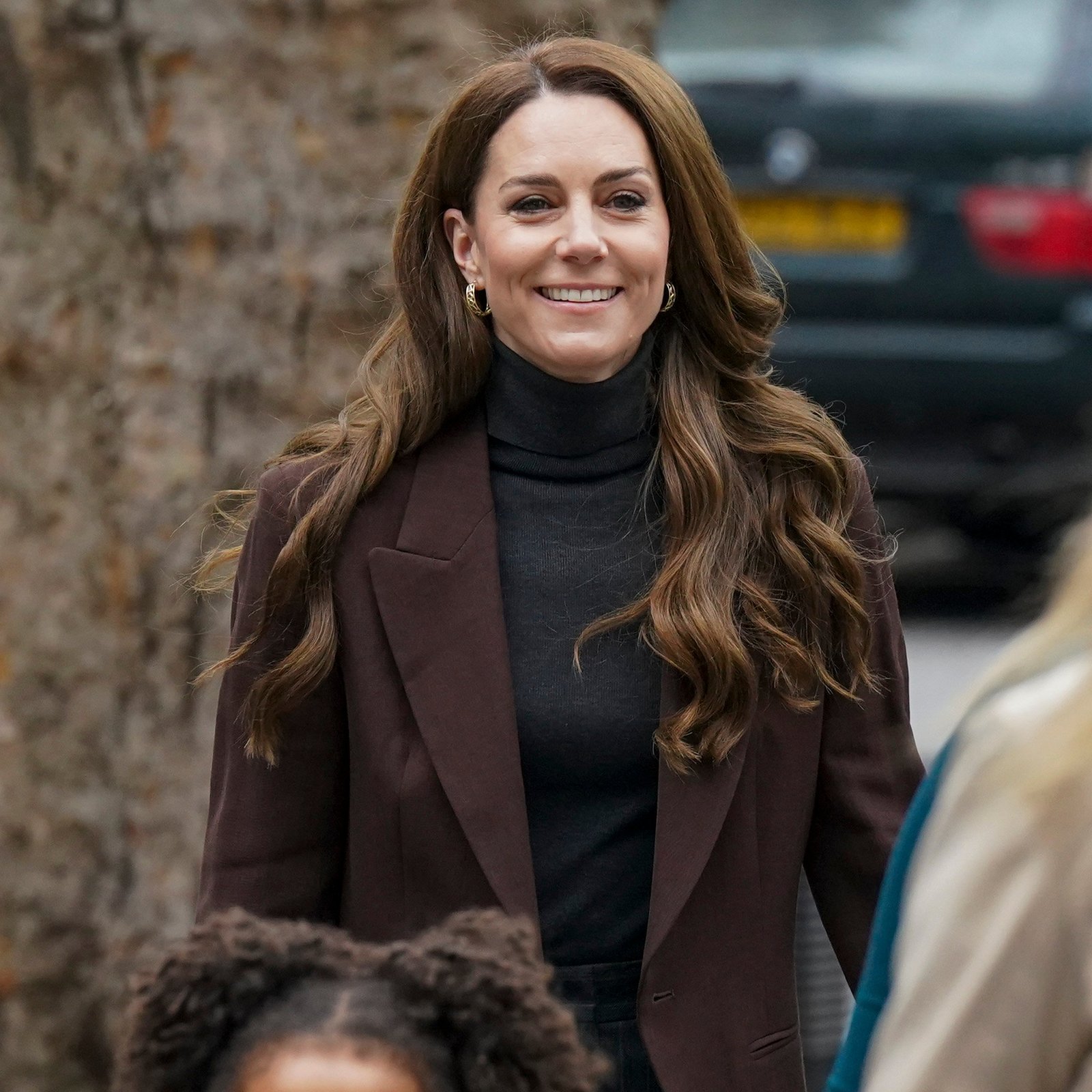 Kate Middleton Fashion selection touches setback, fast palaces declaration