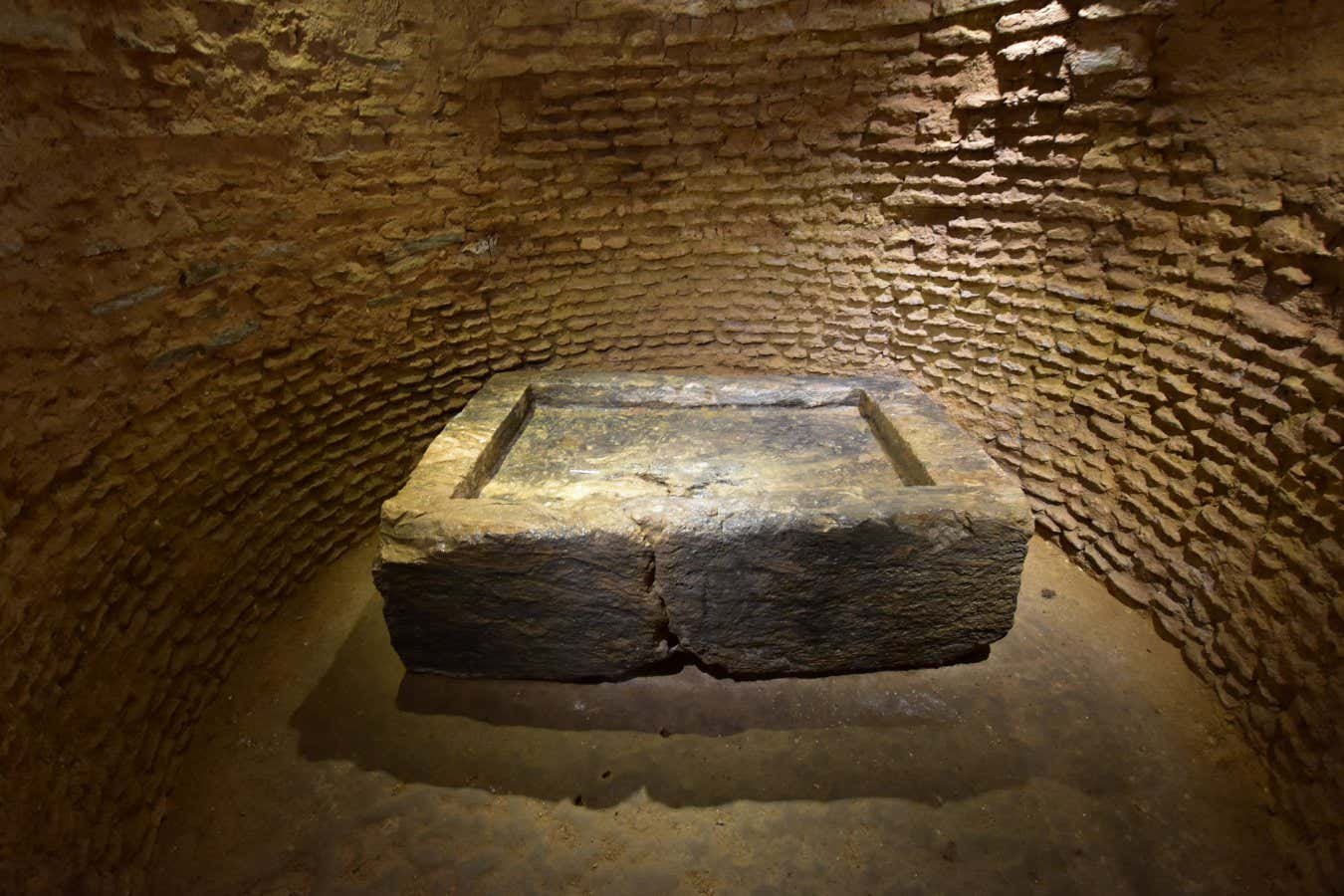 Prehistoric Spanish people transported 2-ton stone by boat